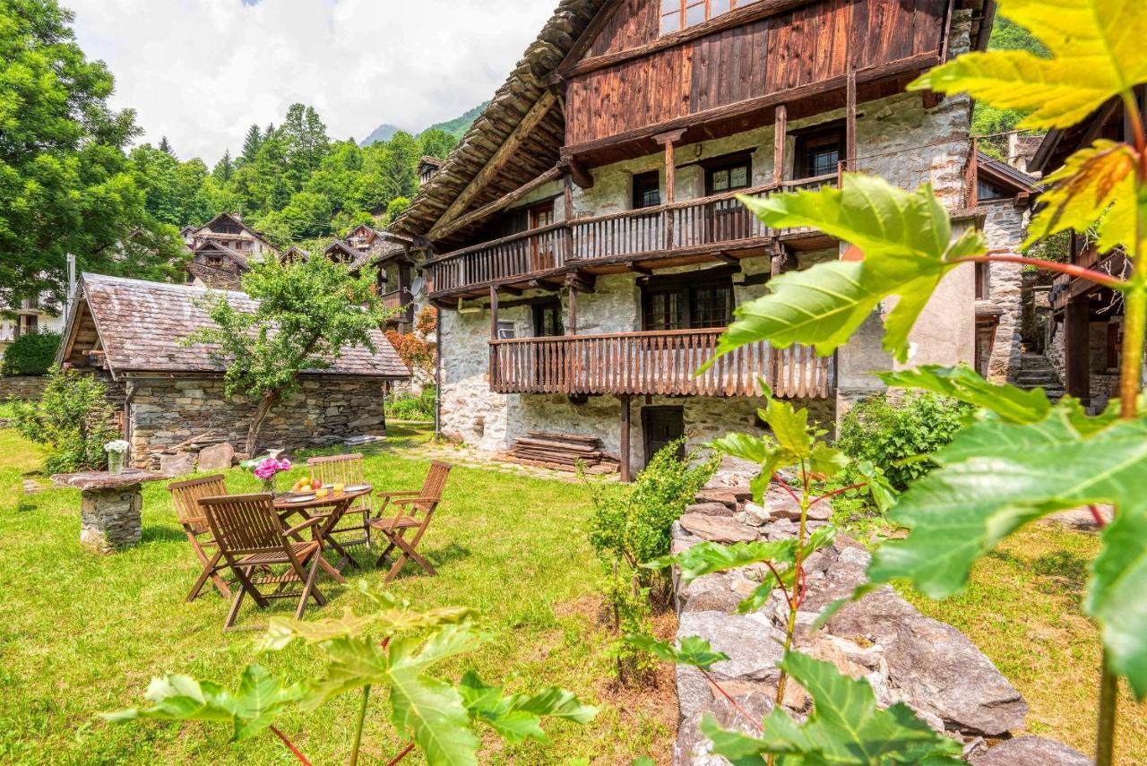 Holiday home Delle Lobbie Ceppo Morelli